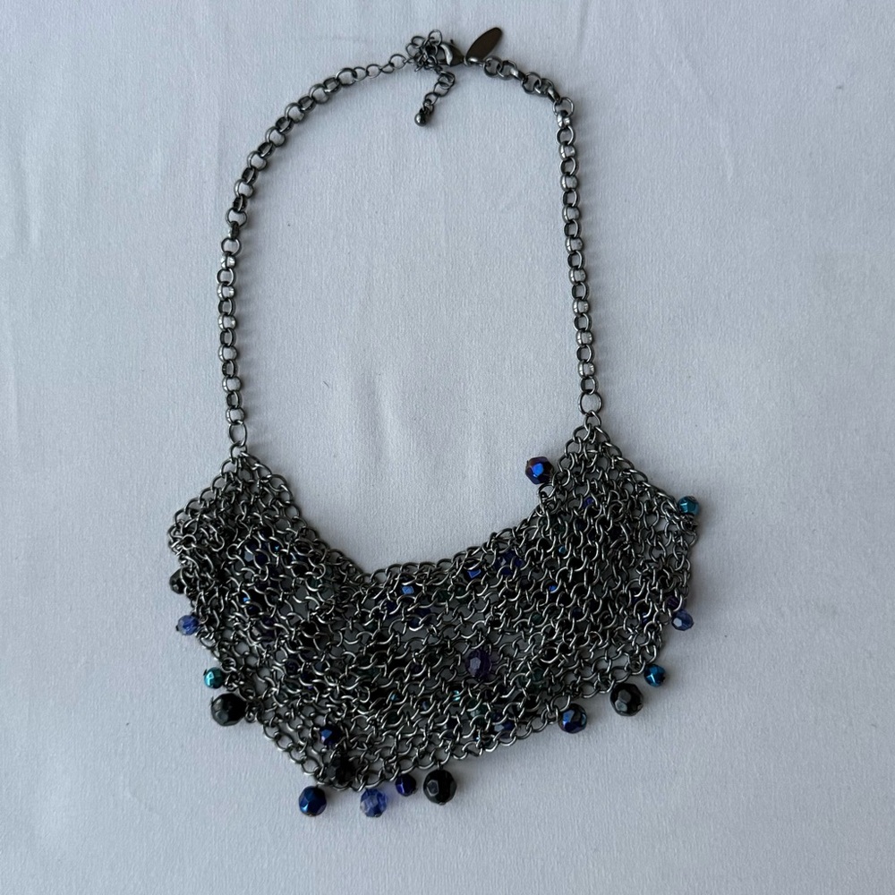 vintage-style beaded chain mail collar necklace - Picture 2 of 3